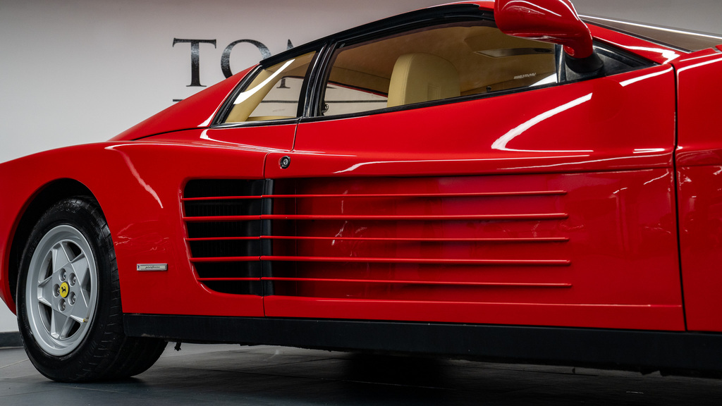 Ferrari Testarossa 1,500 Miles  #9