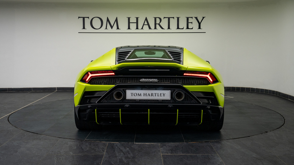 Lamborghini Huracan Lp640-4 Performante  #6