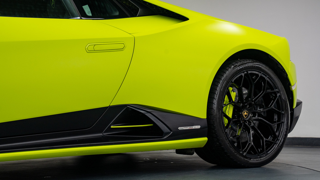 Lamborghini Huracan Sto  #19
