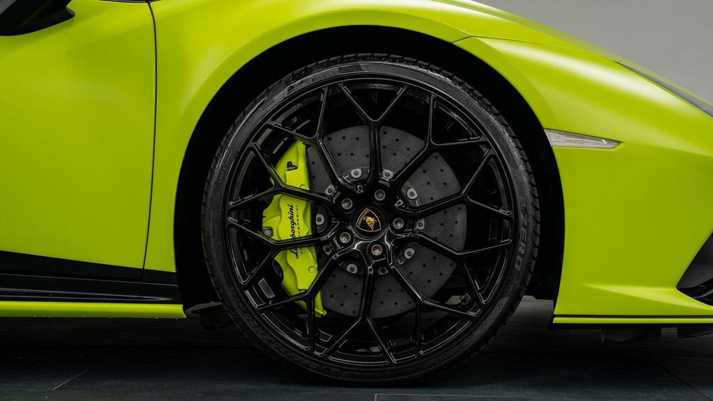 Lamborghini Huracan Sto  #14