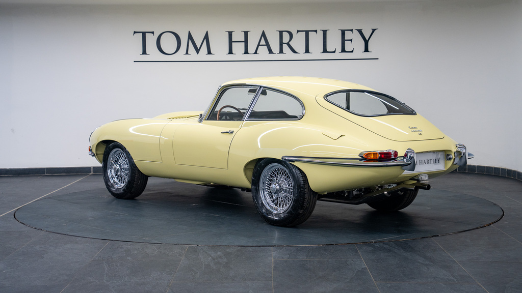 Jaguar E-Type Coupe #4