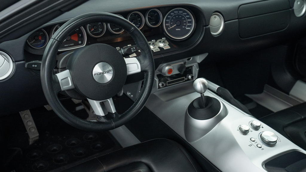 Ford GT Gt Coupe  #24