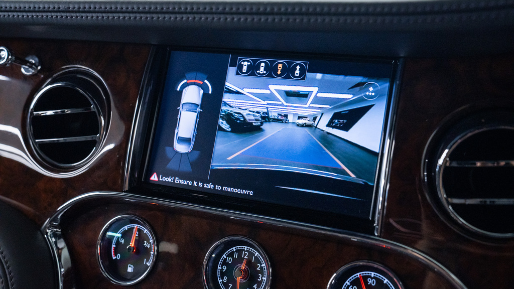 Bentley Mulsanne Saloon  #33
