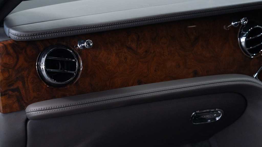 Bentley Mulsanne Saloon  #26