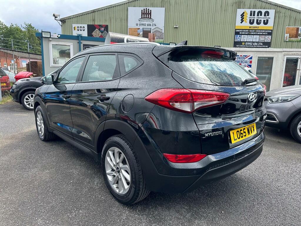 Hyundai Tucson Suv 1.7 Crdi Blue Drive Se Nav Euro 6 Ss 2 LO65WVX Black #4