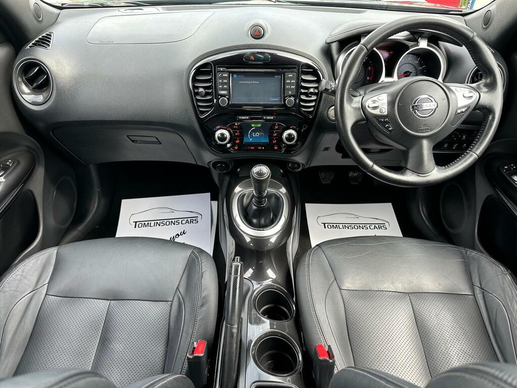 Nissan Juke Hatchback White #10