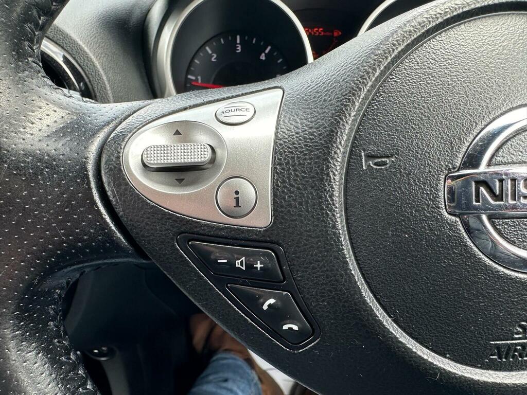 Nissan Juke Hatchback White #17
