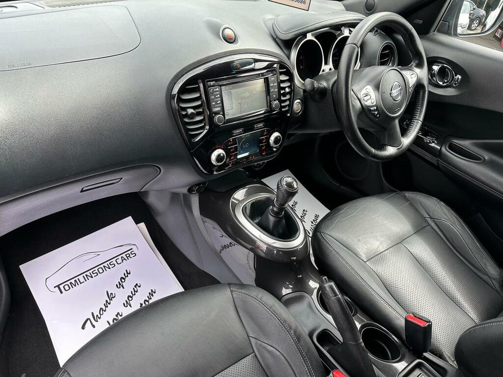 Nissan Juke Hatchback White #13