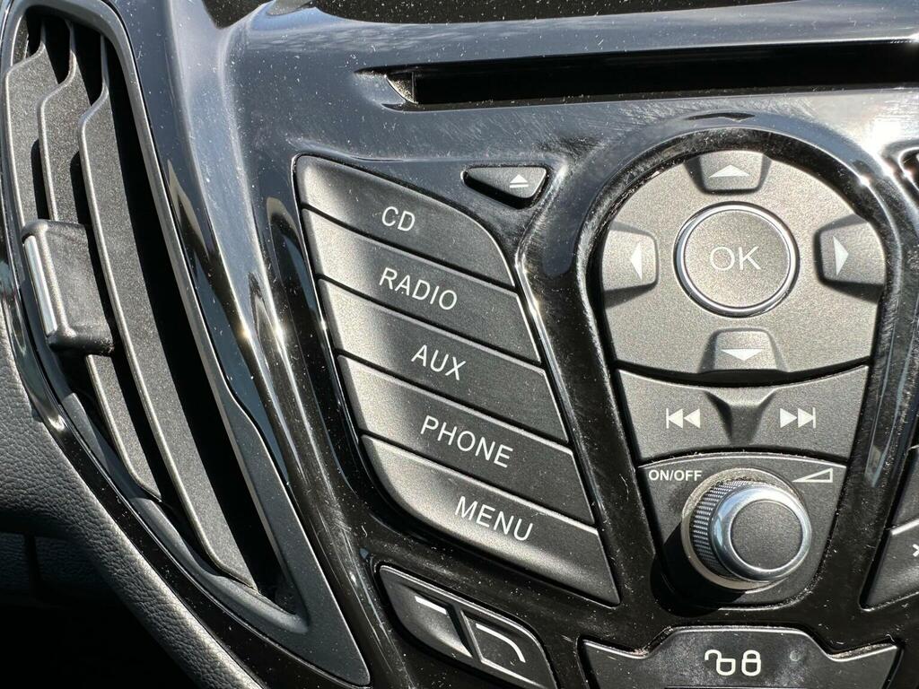 Ford B-Max 1.0T Ecoboost Zetec Euro Silver #15