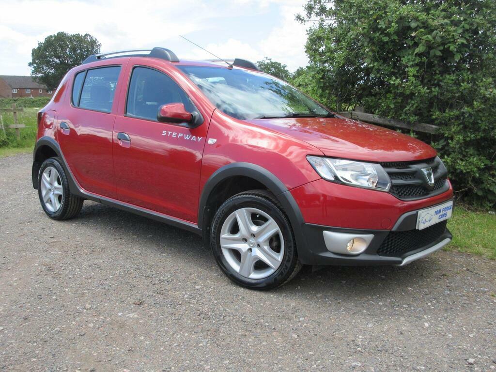 Dacia Sandero Stepway 0.9 Tce Ambiance Euro 5 Red
