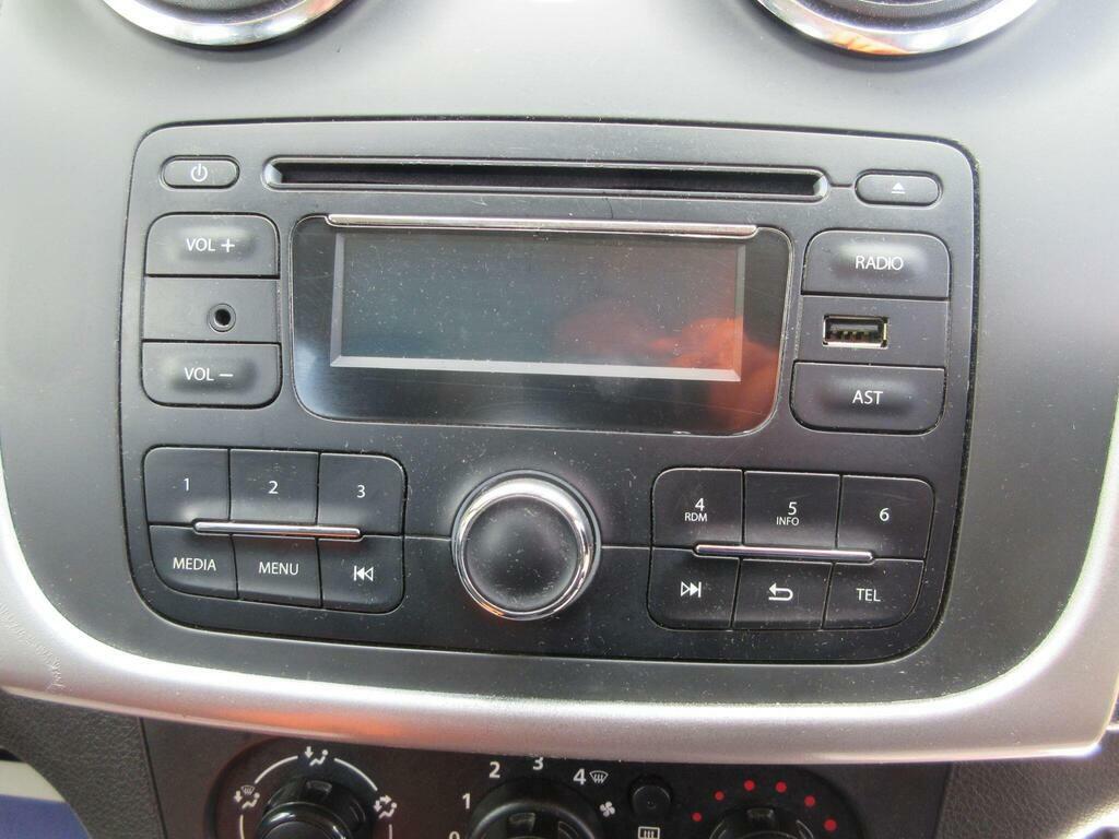 Dacia Sandero Stepway Stepway White #34