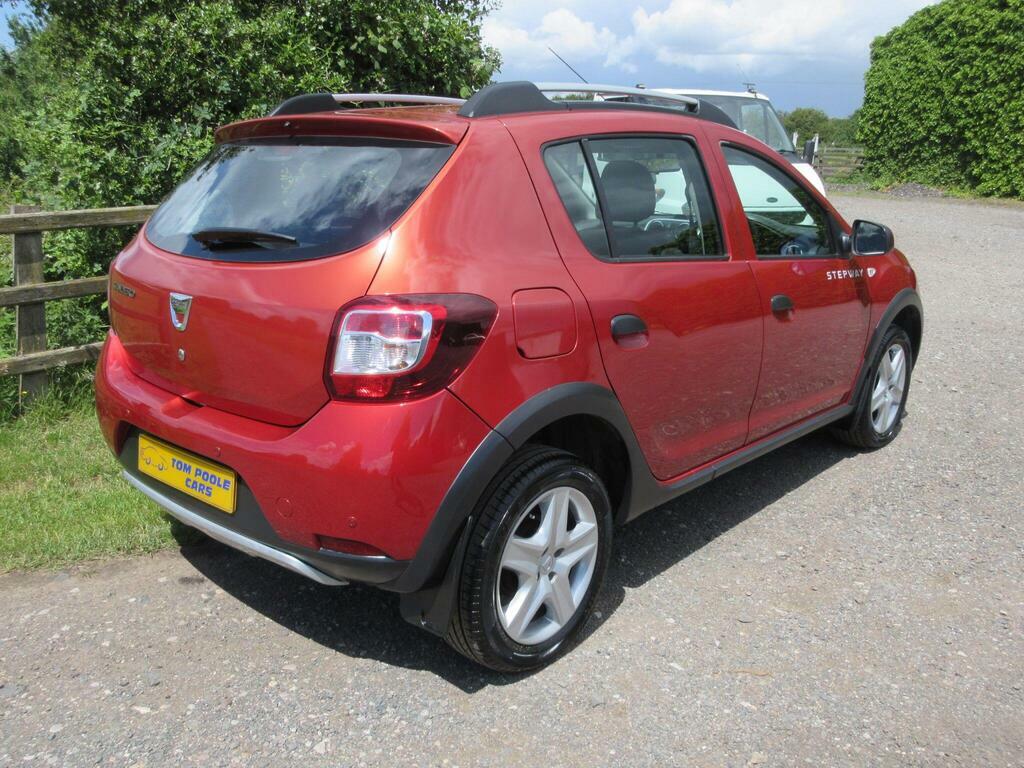 Dacia Sandero Stepway 0.9 Tce Ambiance Euro 5 Red #3