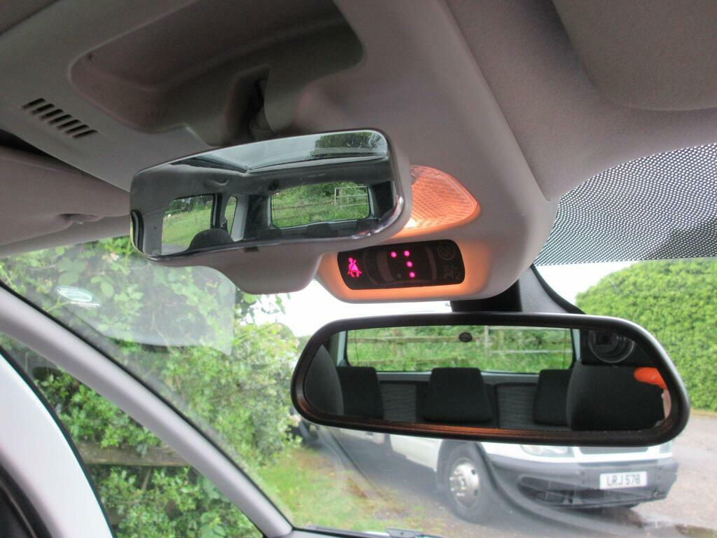 Citroen C3 Picasso Puretech Edition Silver #40