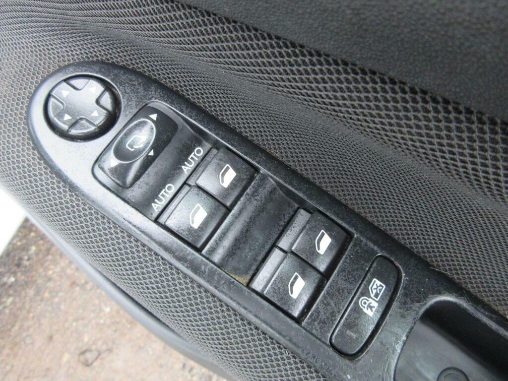 Citroen C3 Picasso Puretech Edition Silver #37