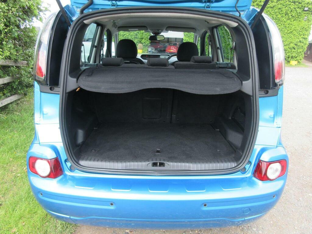 Citroen C3 Picasso  White #54