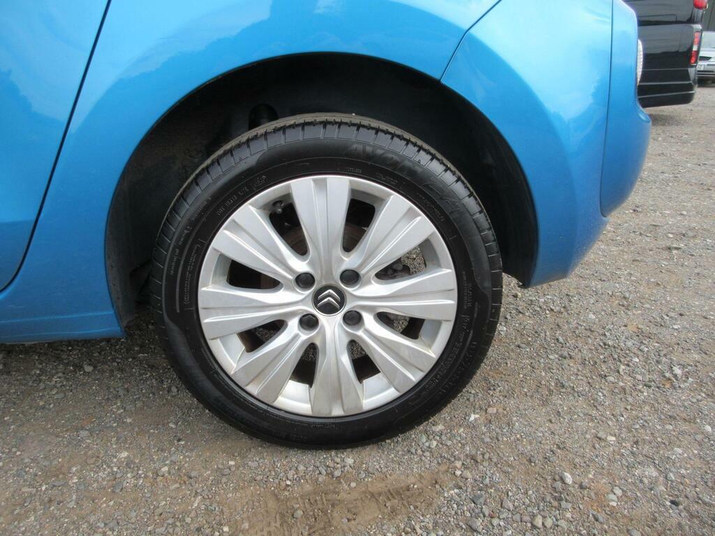 Citroen C3 Picasso  White #59