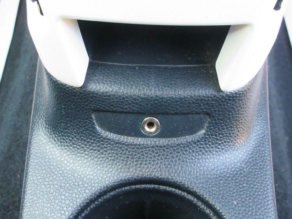 Ford KA Hatchback 1.2 Edge Euro 5 Ss 201212 Black #34