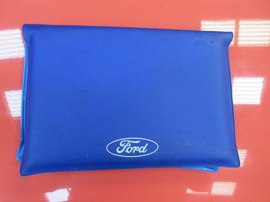 Ford KA Hatchback 1.2 Edge Euro 5 Ss 201212 Black #56