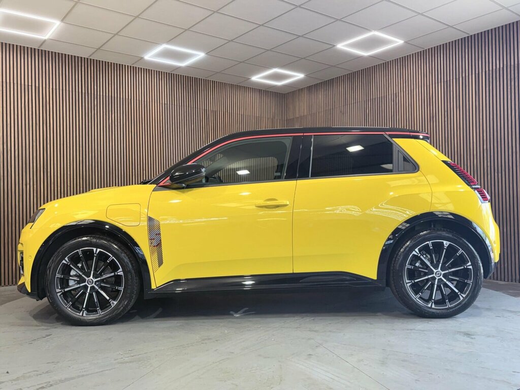 Renault 5 E-Tech Comfort Range 52Kwh Iconic Five Hatchback Elec  #5