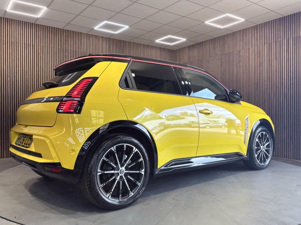 Renault 5 E-Tech 5 110Kw Techno Comfort Range 52Kwh Hatc White #8