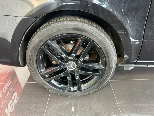 Mercedes-Benz V Class Mpv CK65KYF Black #3