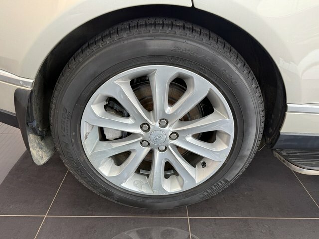 Land Rover Range Rover Suv ST63DCE Gold #3