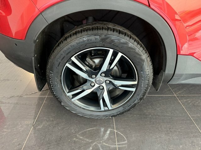 Volvo XC40 Suv D12CHY Red #3