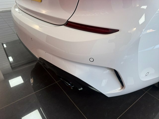 BMW 3 Series 330E M Sport GD21EOU White #6