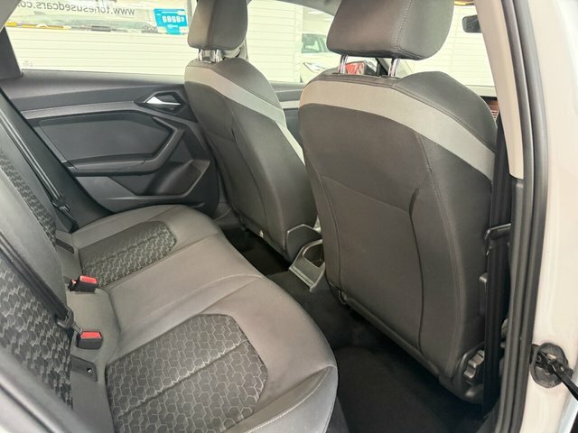 Audi A1 Sportback Tfsi Sport SM69XDA White #4