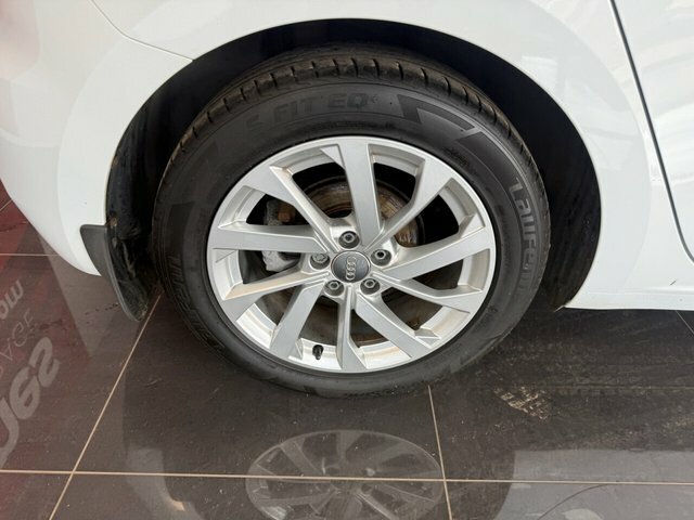Audi A1 Sportback Tfsi Sport SM69XDA White #3