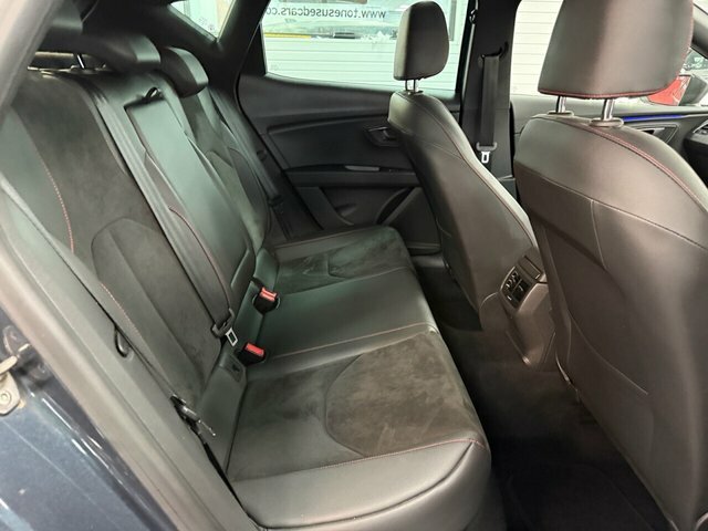 Seat Leon Hatchback Black #4