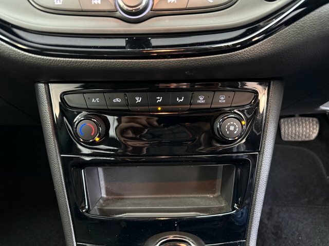 Vauxhall Astra Astra Business Edition Nav T Red #31