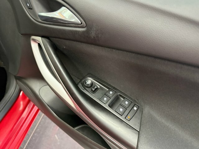 Vauxhall Astra Astra Business Edition Nav T Red #22