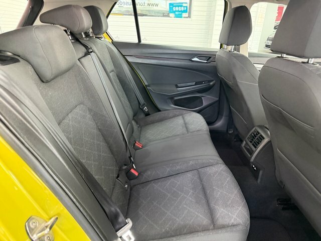 Volkswagen Golf Hatchback CP70EVB Yellow #3