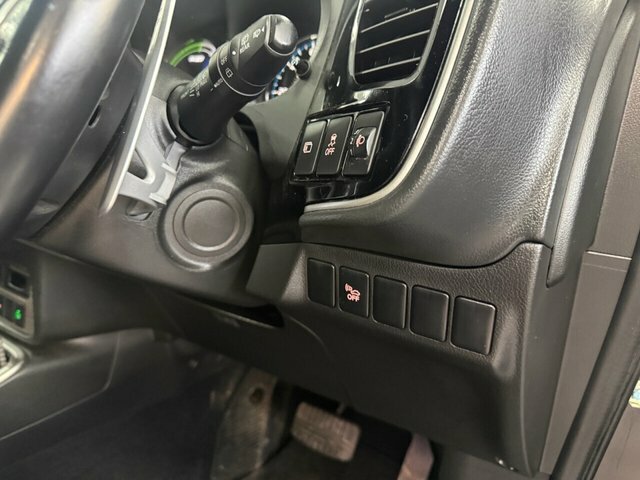 Mitsubishi Outlander Exceed Black #24