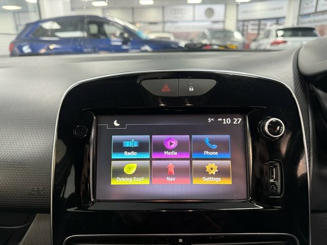 Renault Clio 1.2 16V Dynamique Nav Black #31