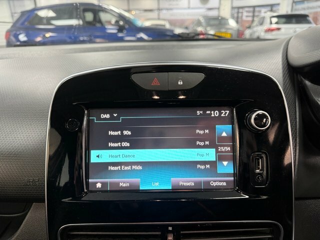 Renault Clio 1.2 16V Dynamique Nav Black #32