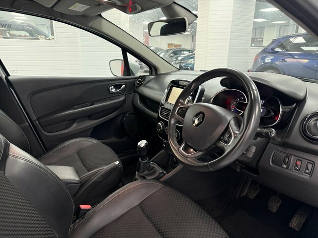 Renault Clio 1.2 16V Dynamique Nav Black #22