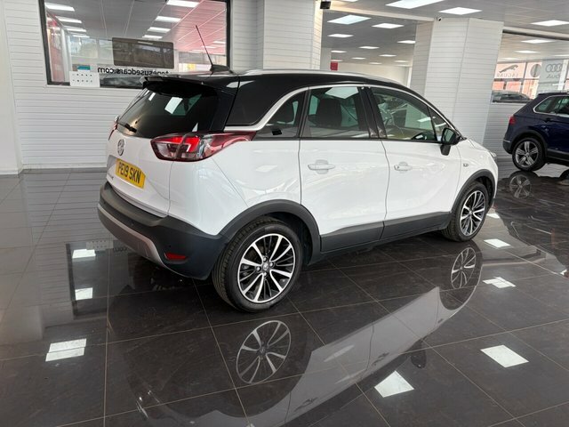 Vauxhall Crossland X Elite White #4