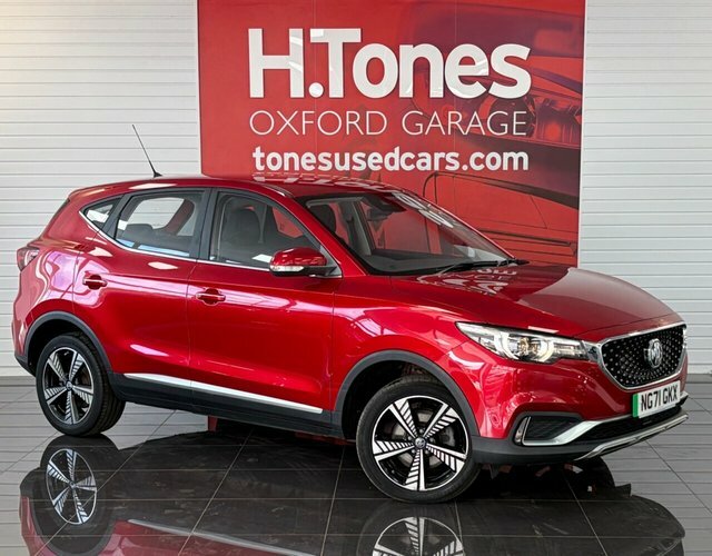 MG ZS Suv Red