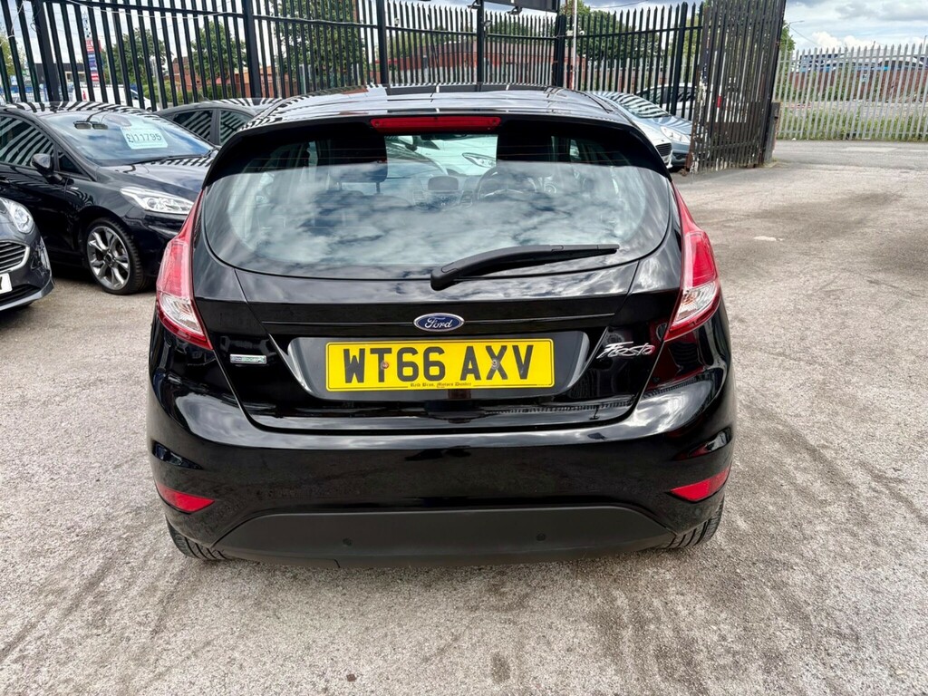 Ford Fiesta  Red #18