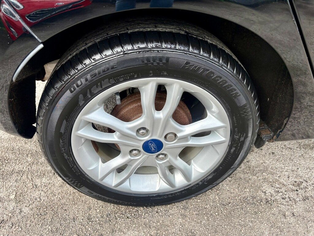 Ford Fiesta  Red #20