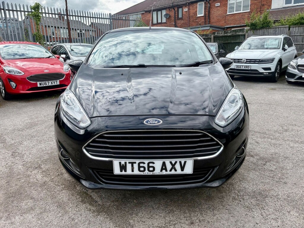 Ford Fiesta  Red #22