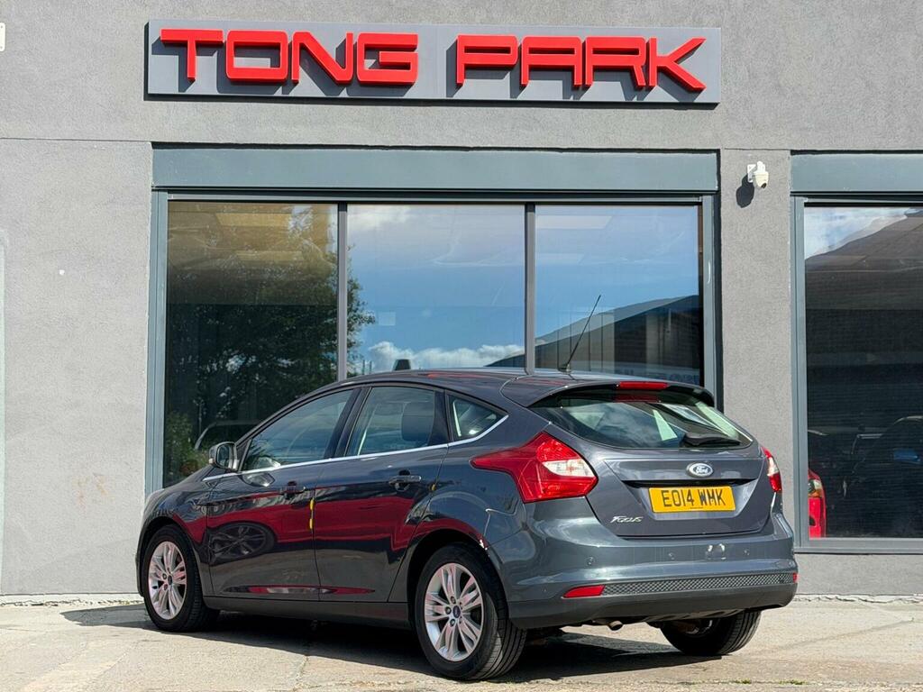 Ford Focus Hatchback 1.6 Tdci Titanium Navigator Euro 5 Ss EO14WMK Grey #5