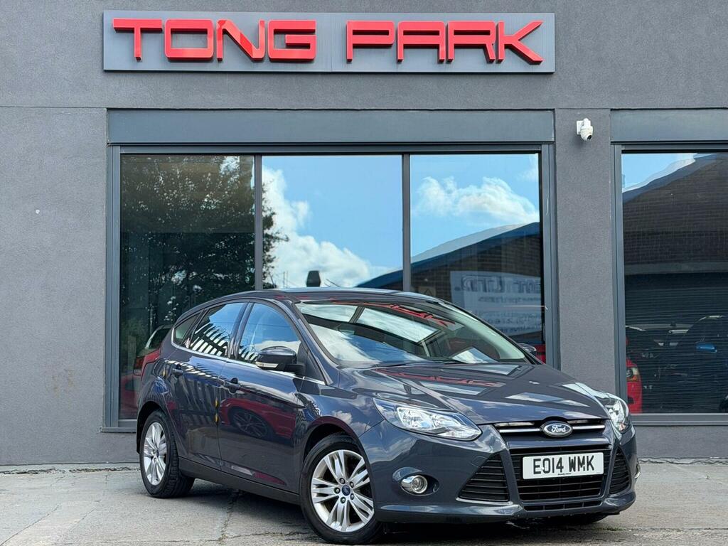 Ford Focus Hatchback 1.6 Tdci Titanium Navigator Euro 5 Ss Grey