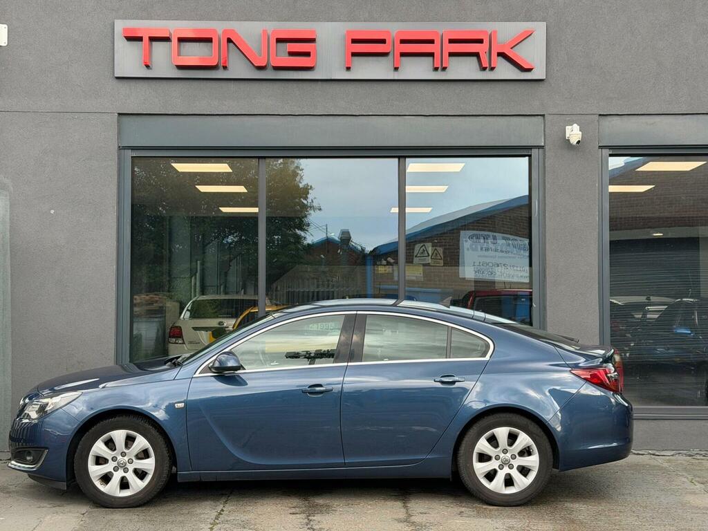 Vauxhall Insignia  White #7