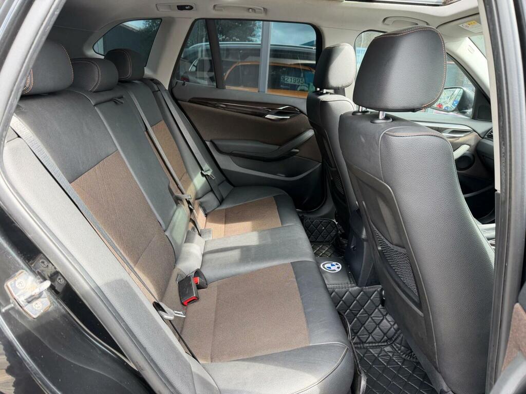 BMW X1 Xline Black #28