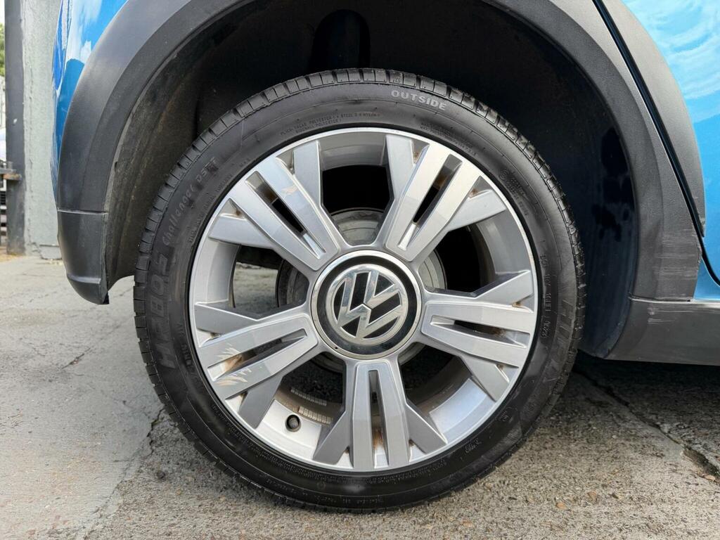Volkswagen Up 1.0 Take White #39