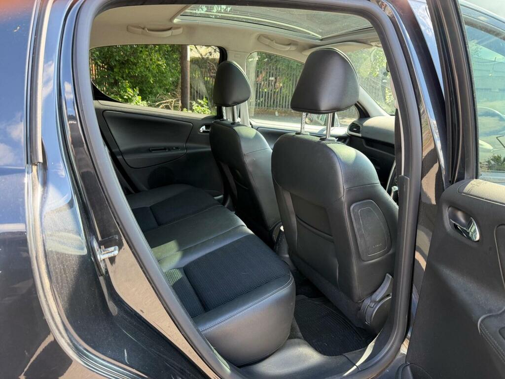 Peugeot 207 Active Black #20