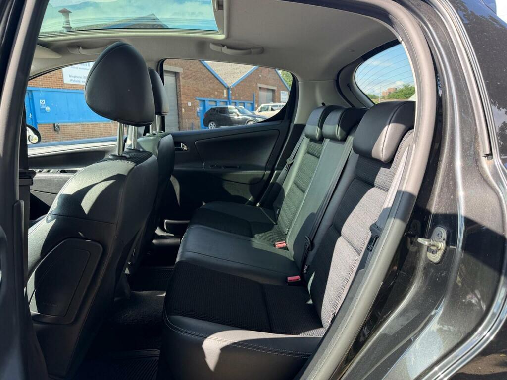 Peugeot 207 Active Black #22